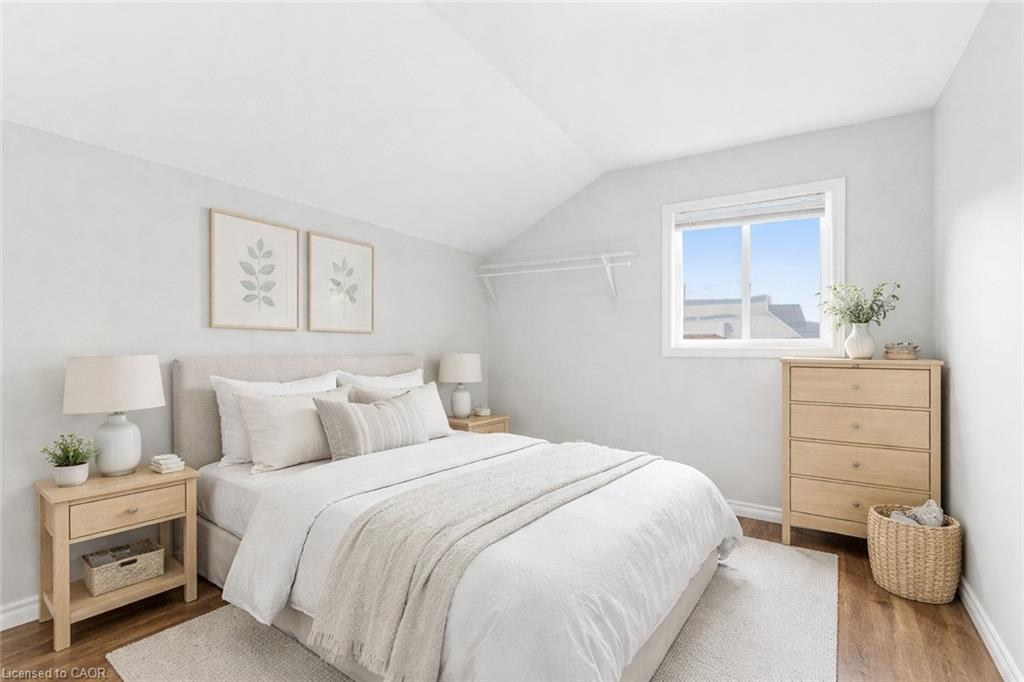 Unit 2 - 2 Windsor Street, Hamilton 4