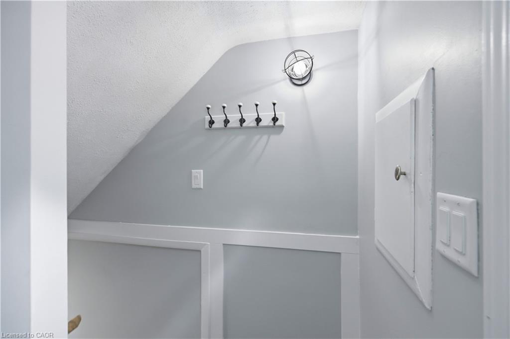 Unit Lower - 698 Upper Sherman Avenue, Hamilton 5