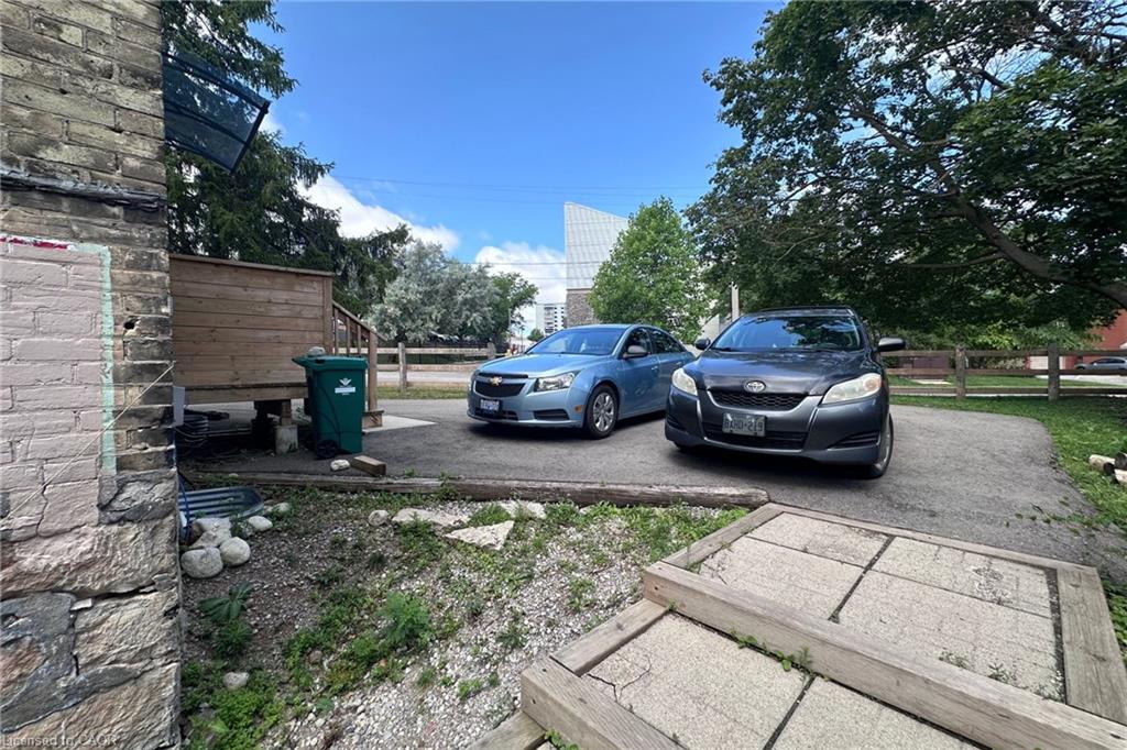 Unit A (Lower) - 10 Shanley Street, Kitchener 2