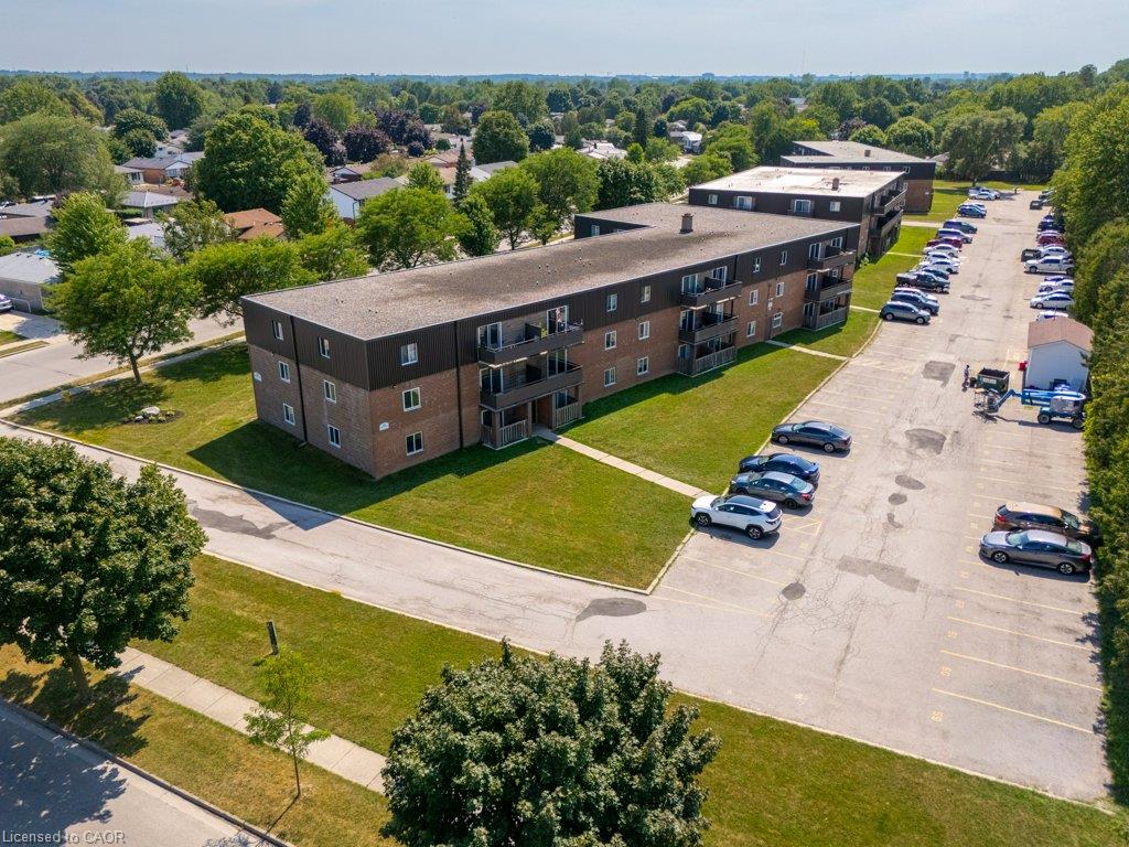 Unit 112 - 390 Admiral Drive, London 2