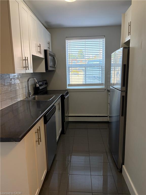 Unit 3 - 2 Grant Boulevard, Dundas 2