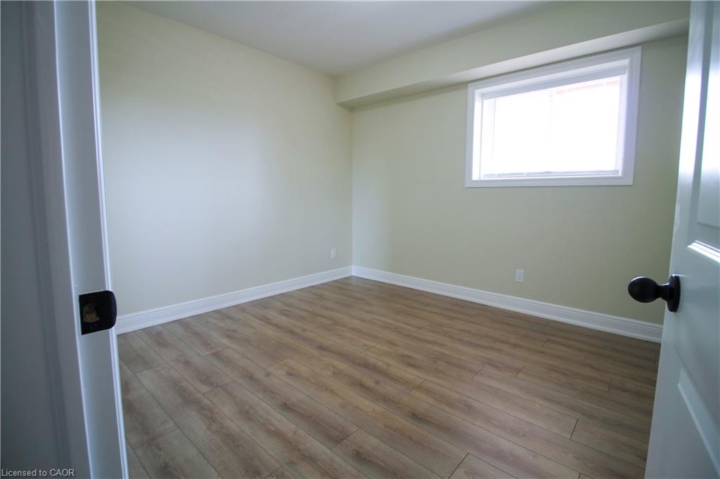 Unit 8 - 1395 Bleams Road, Kitchener 4