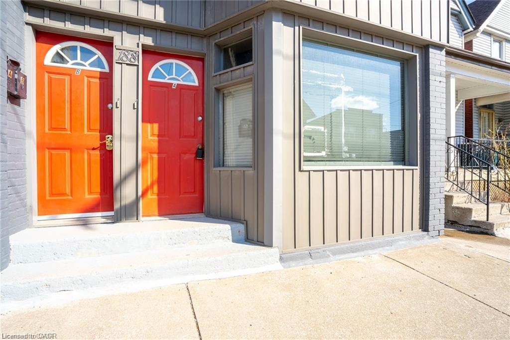 Unit Upper - 188 Sherman Avenue N, Hamilton 4
