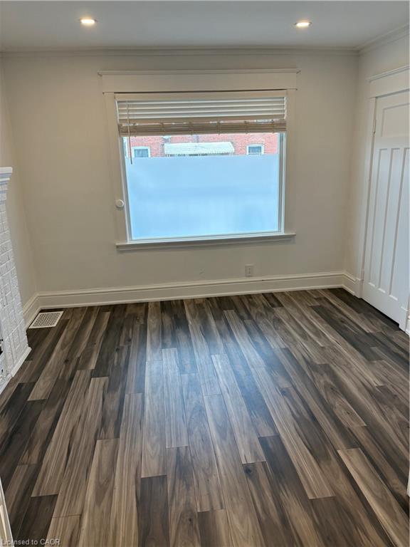 Unit 2 - 1090 Cannon Street E, Hamilton 3