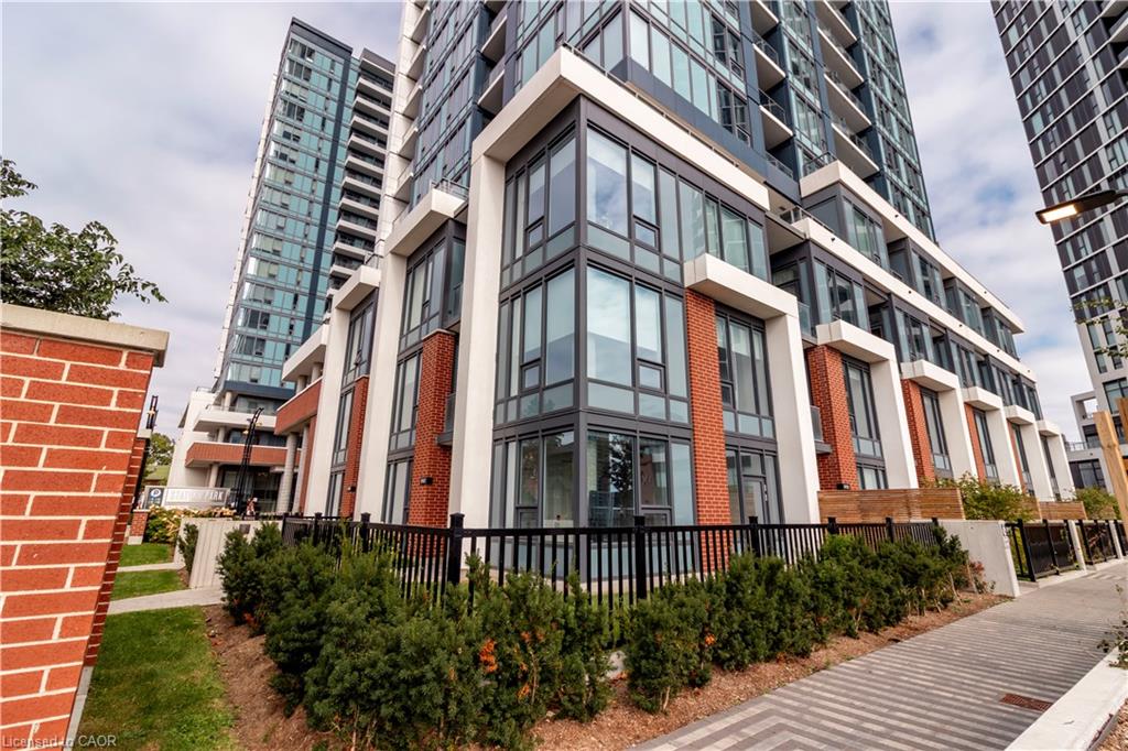 Unit 102 - 15 Wellington Street S, Kitchener 1