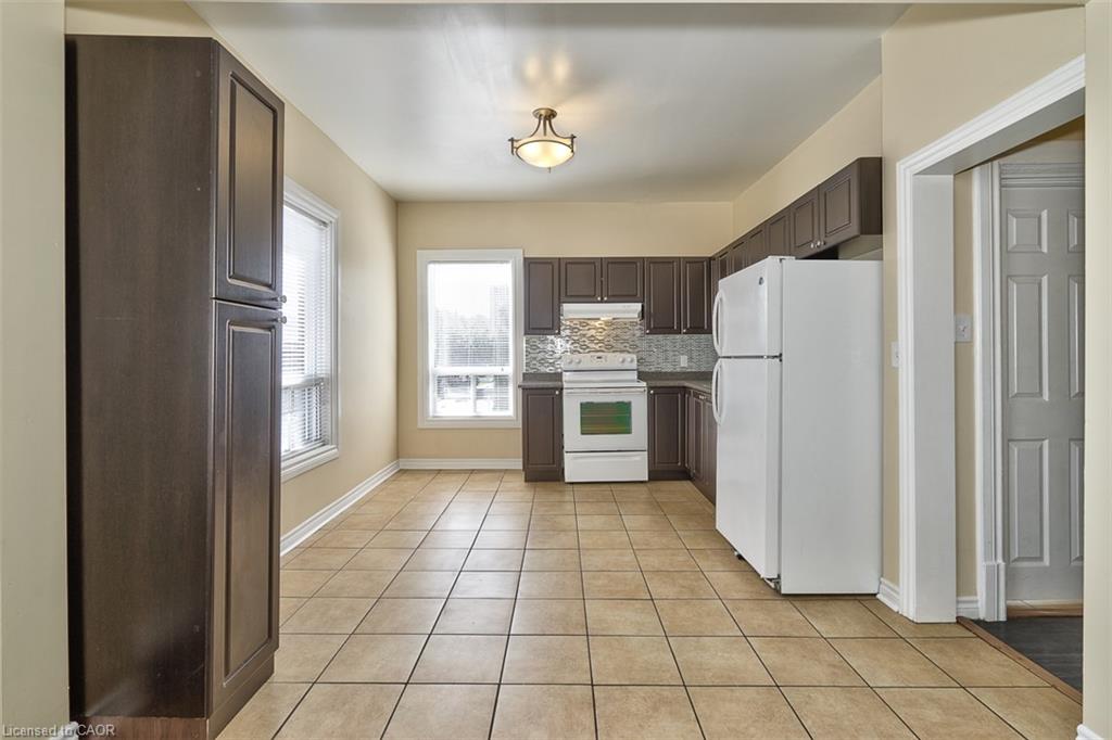 Unit 2 - 340 Cannon Street E, Hamilton 3