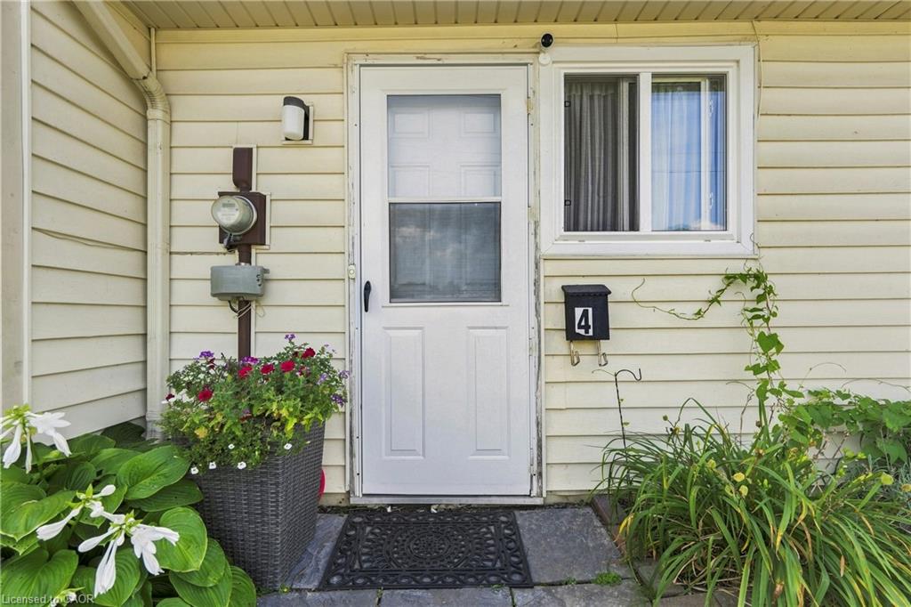 Unit 4 - 8646 Willoughby Drive, Niagara Falls 3