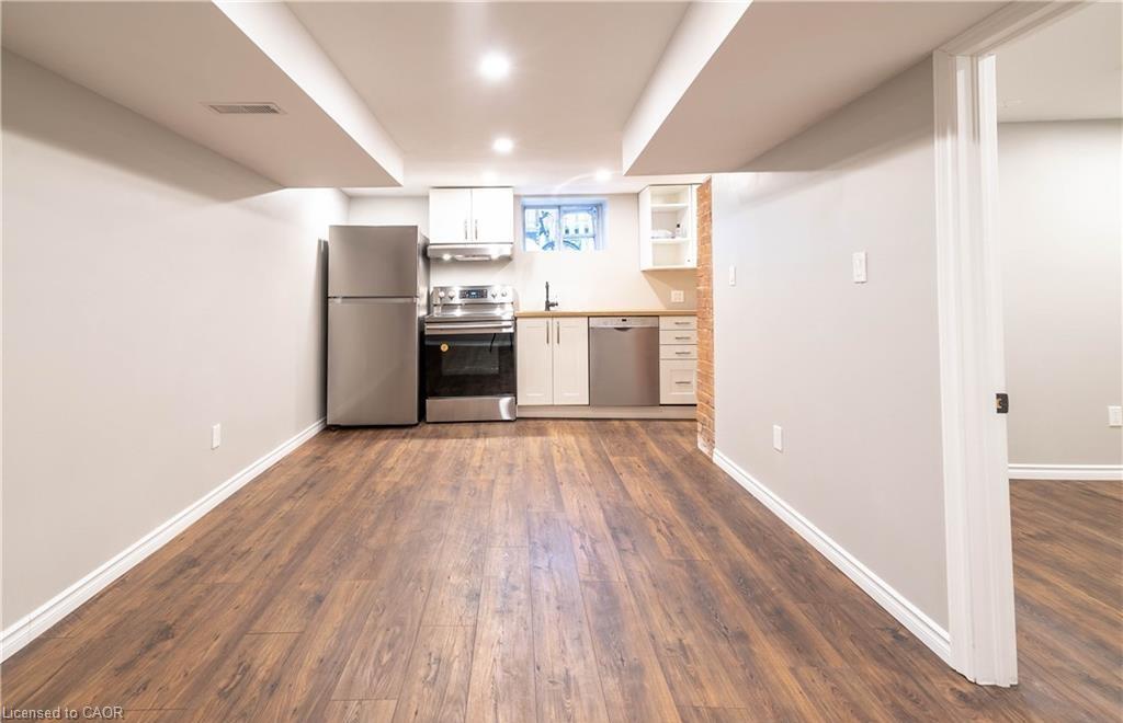 Unit B - 50 Burris Street, Hamilton 2