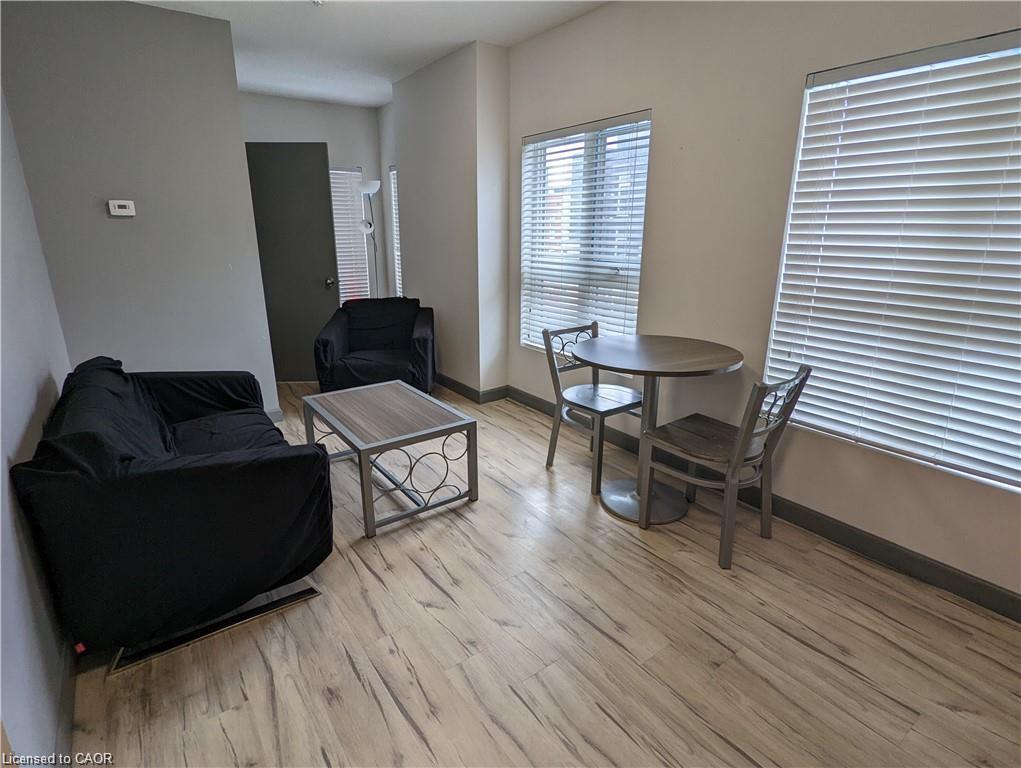 Unit 263 - 258 B Sunview Street, Waterloo 4