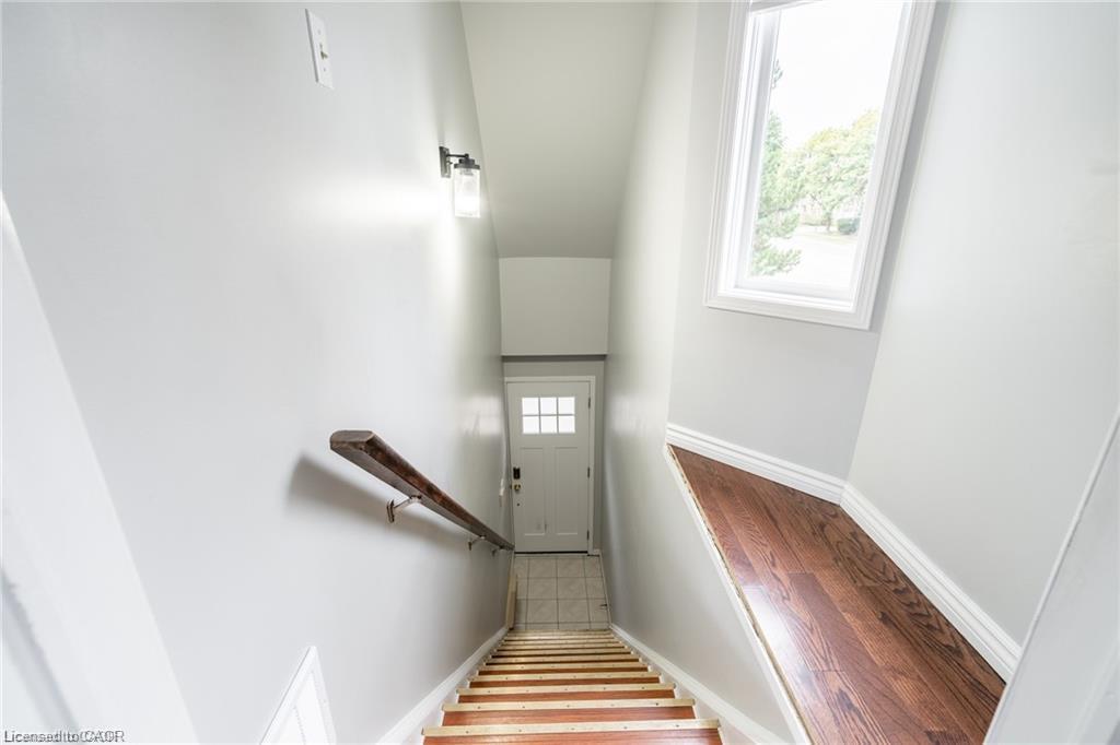 Unit 1 - 266 Limeridge Road E, Hamilton 3