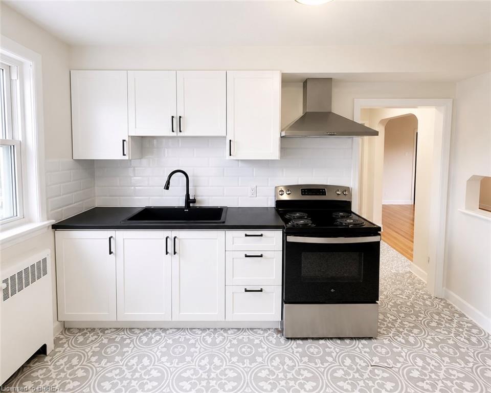 Unit 4 - 11 Sheridan Street, Brantford 3