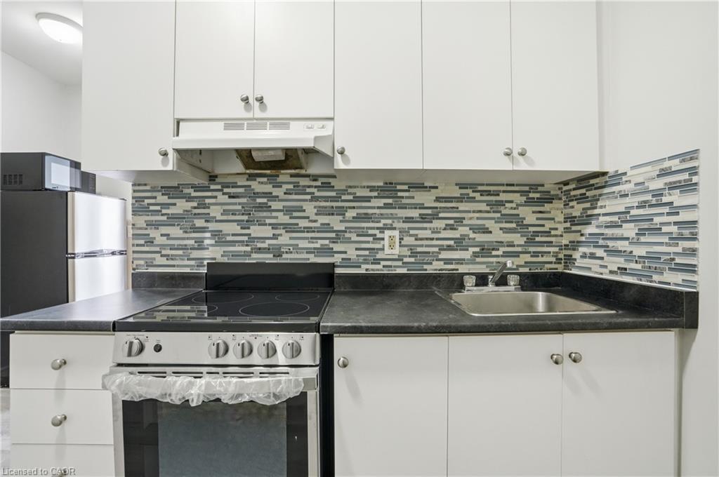 Unit 4 - 322 Barton Street E, Hamilton 4