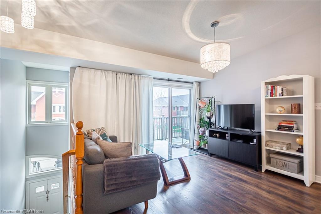 4140 Foxwood Drive, Burlington 2