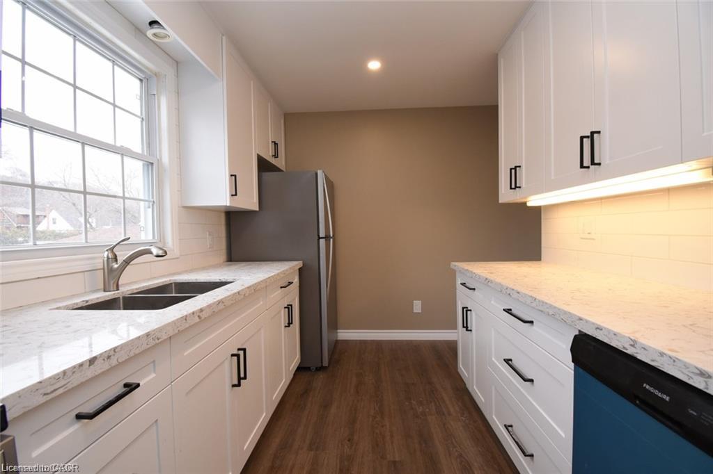 Unit 1 - 342 Rosedale Avenue, Hamilton 2