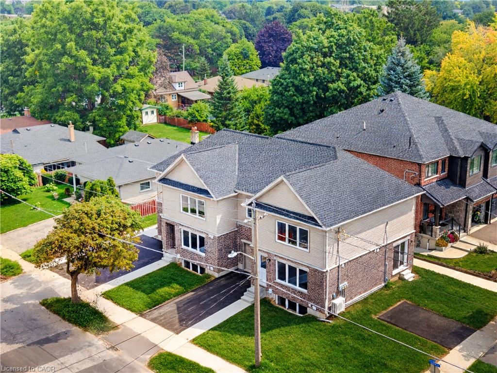 Unit B - 95 Kinzie Avenue, Kitchener 1