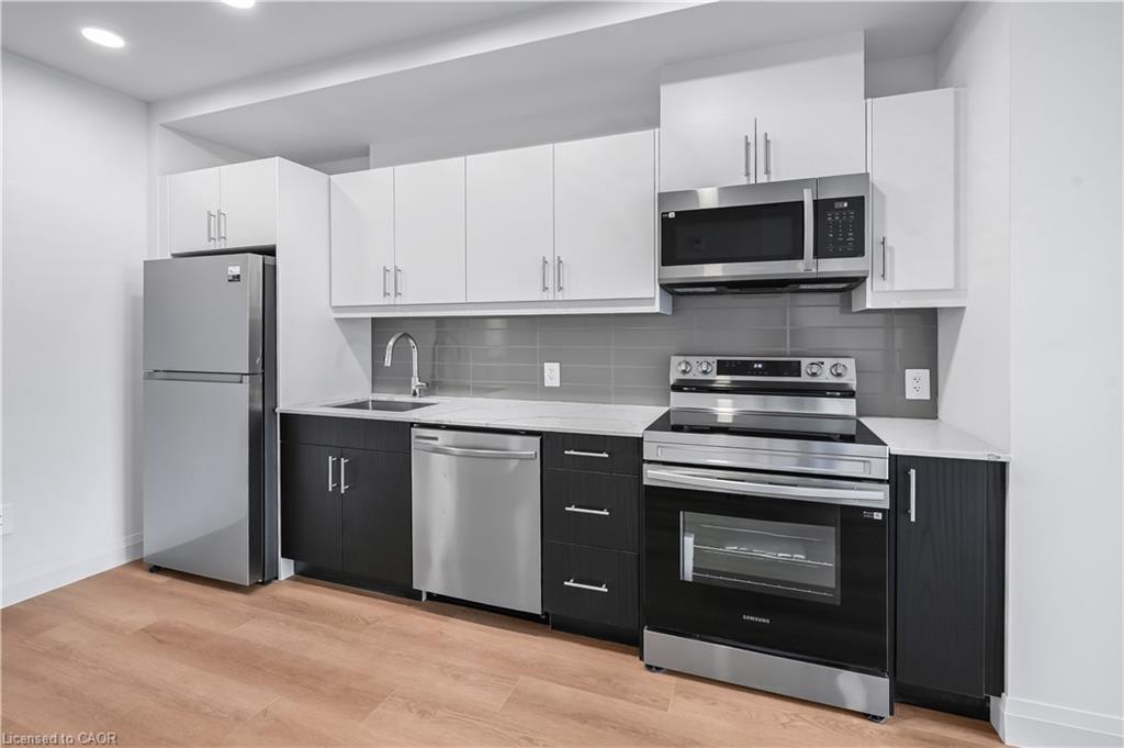 Unit 311 - 1333 Weber Street, Kitchener 3