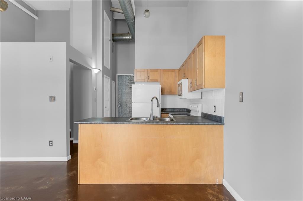 Unit 405 - 11 Rebecca Street, Hamilton 5