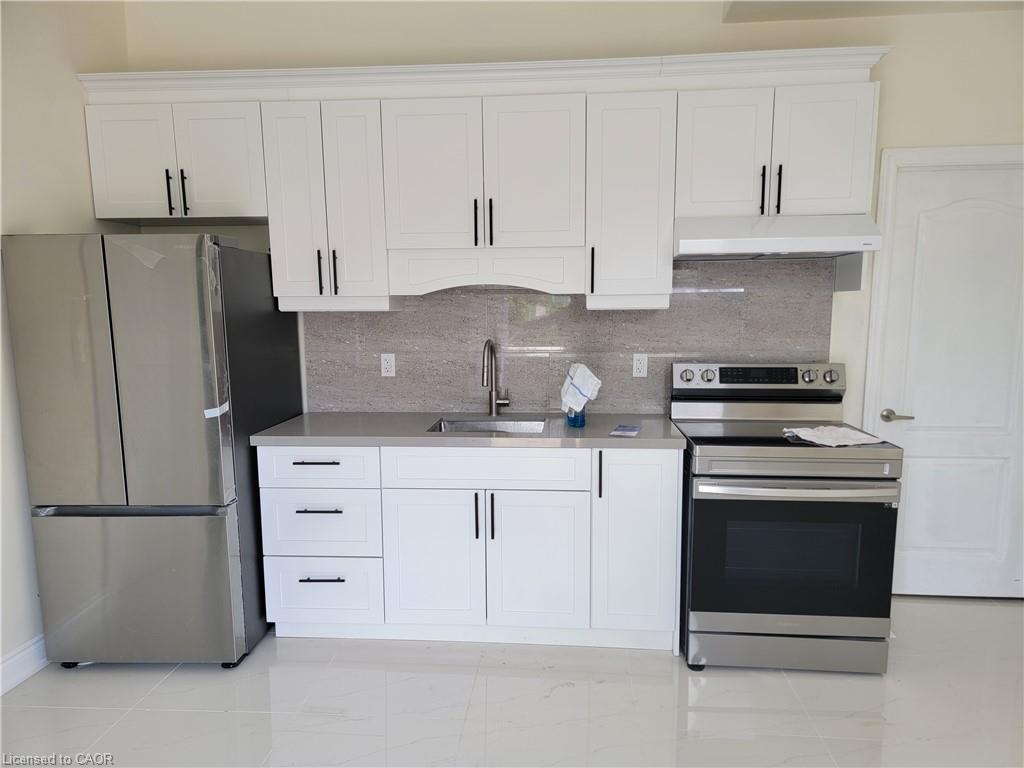 Unit 2 - 103 Peel Street, Brantford 2