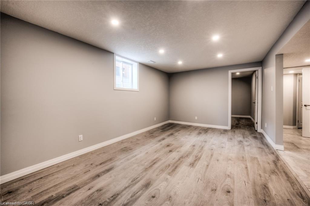 Unit LOWER - 33 Ruskview Road, Kitchener 4