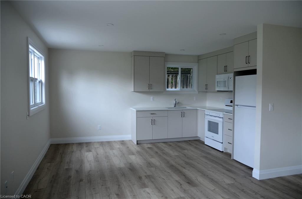 Unit 2 - 254 Cedar Street, Norfolk 3