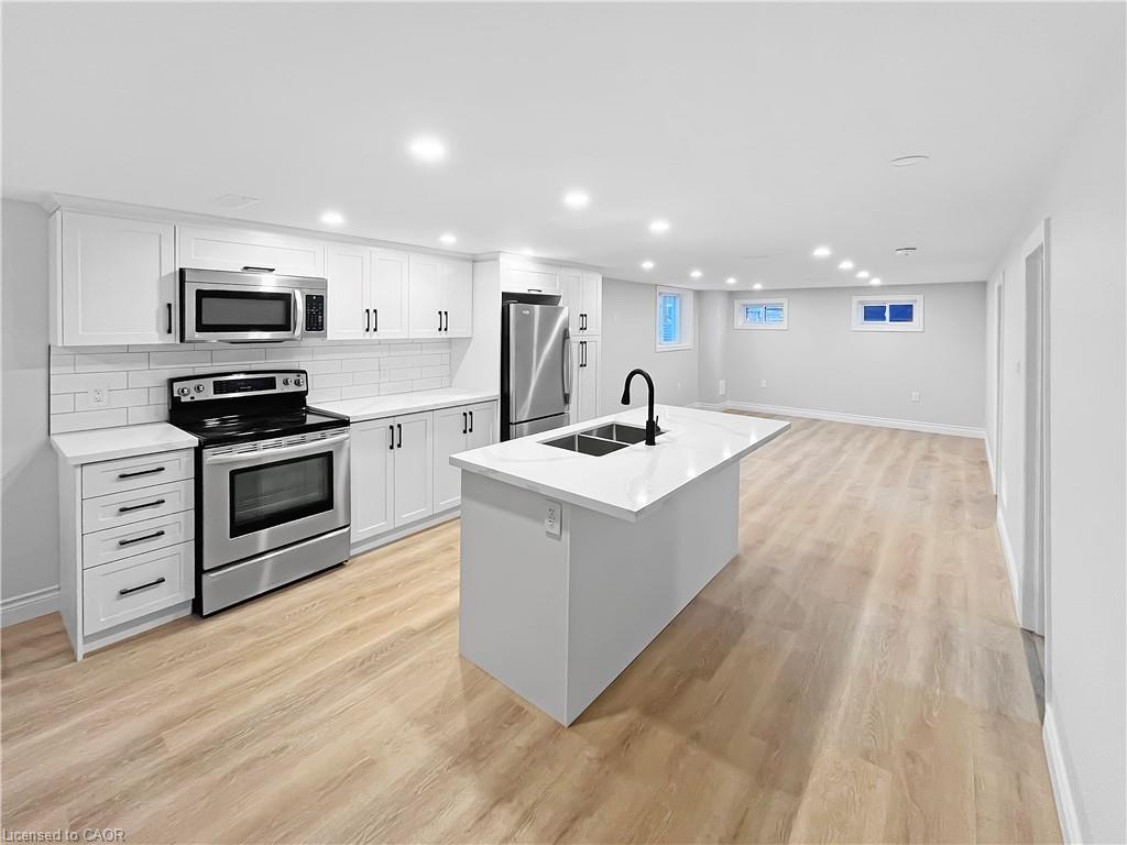 Unit Basement - 172 Fernwood Crescent, Hamilton 3
