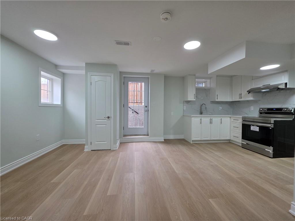 Unit Basement - 367 Equestrian Way, Cambridge 5