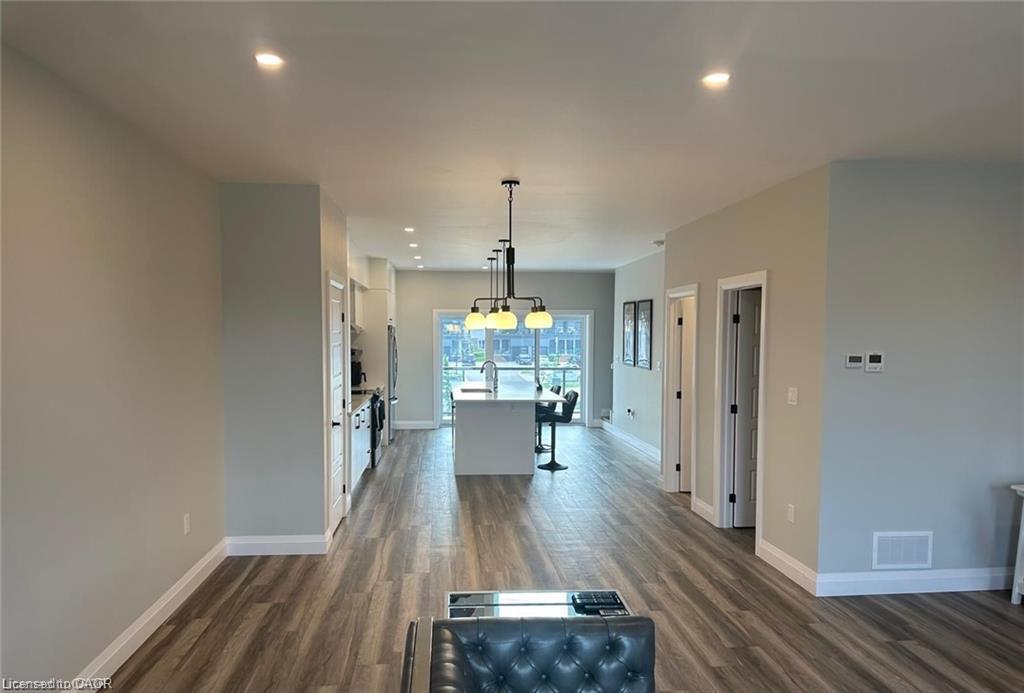 Unit 108 - 361 Quarter Town Line, Tillsonburg 5
