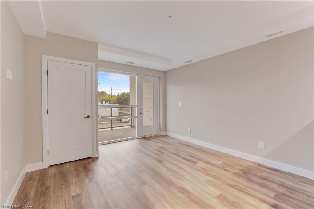Unit 213 - 34 Norman Street, Brantford 5