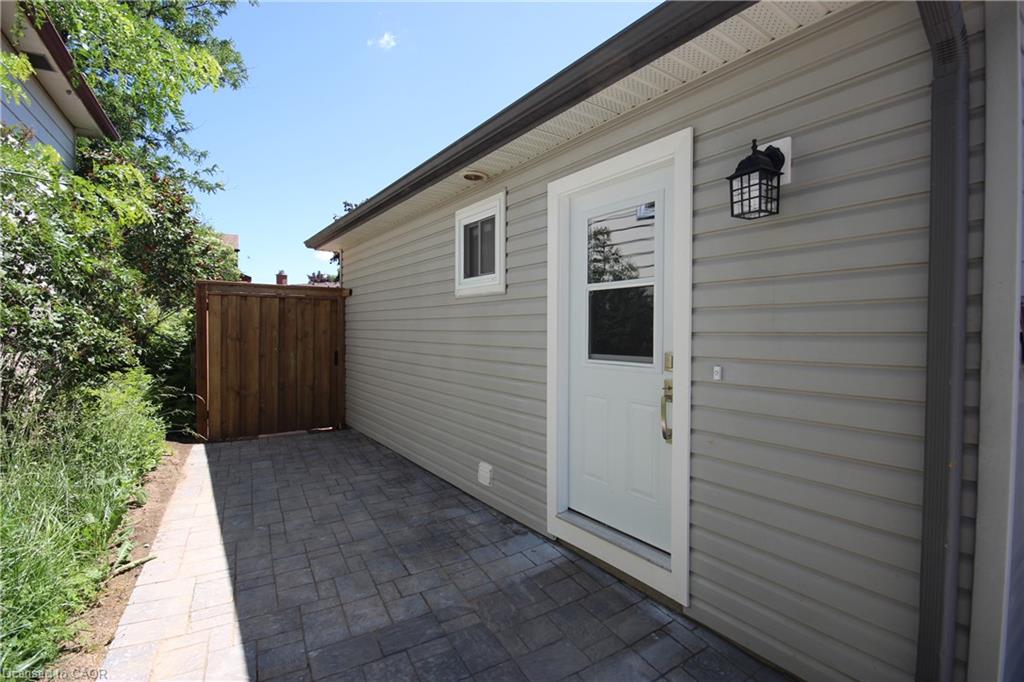 Unit 2 - 177 Broken Oak Crescent, Kitchener 1