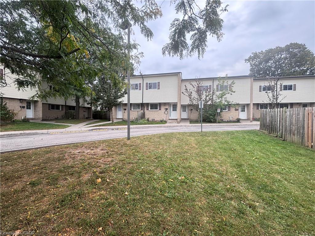 Unit B24 - 211 Veronica Drive, Kitchener 2