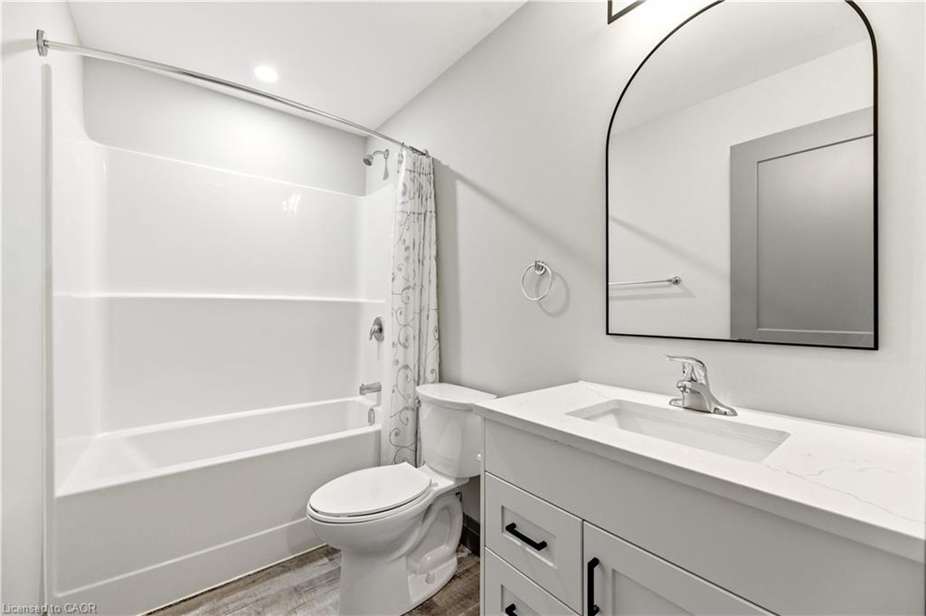 Unit 104 - 600 Norfolk Street, Simcoe 4