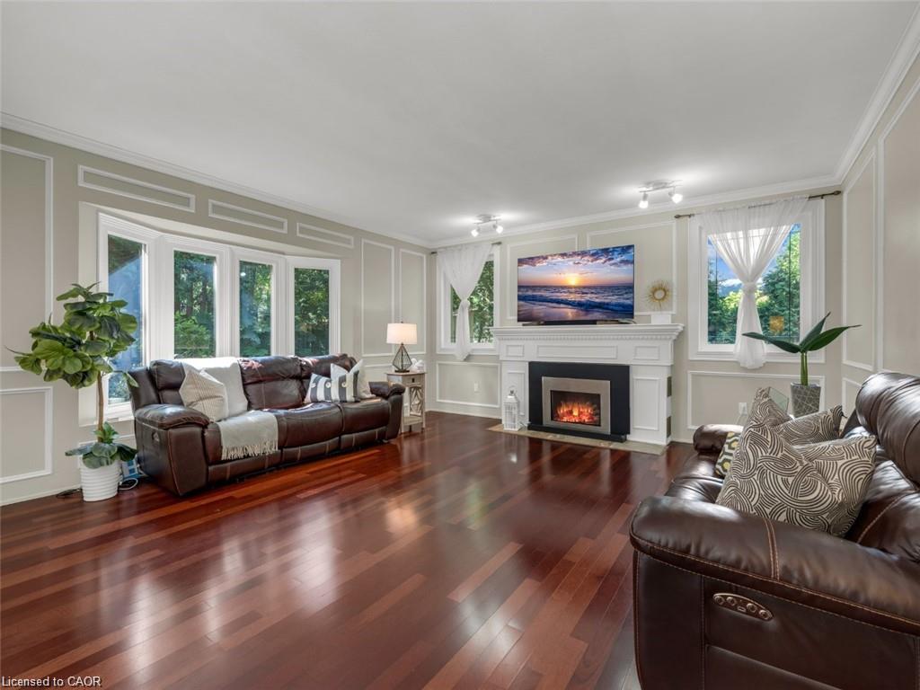 214 Lovers Lane, Ancaster 4