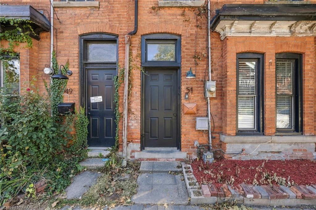 Unit 1 - 51 Wellington Street N, Hamilton 2