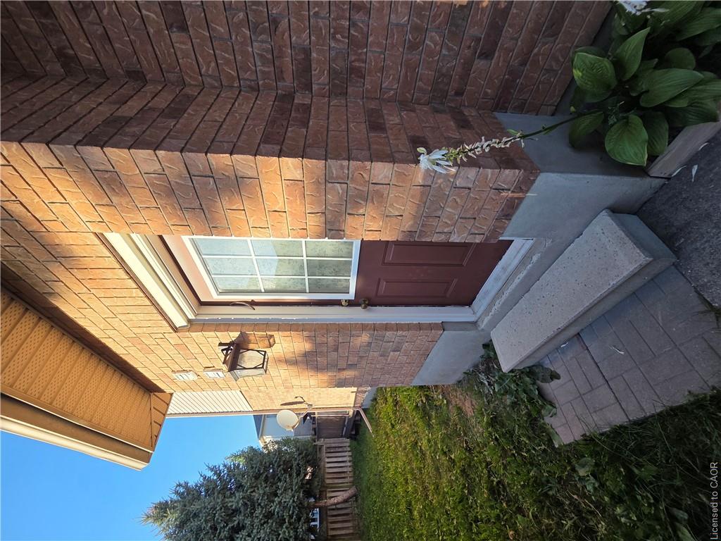 Unit LOWER - 264 Holbeach Court, Waterloo 4