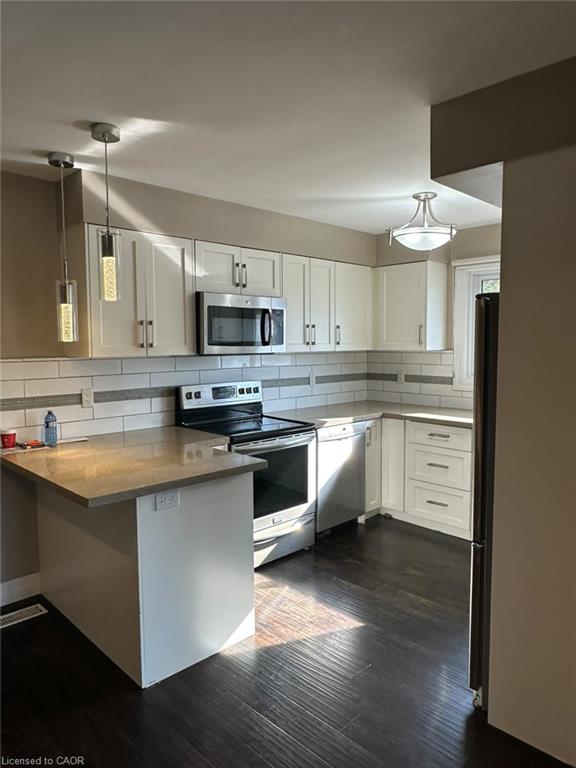Unit Upper - 161 Sixth Avenue, Kitchener 5