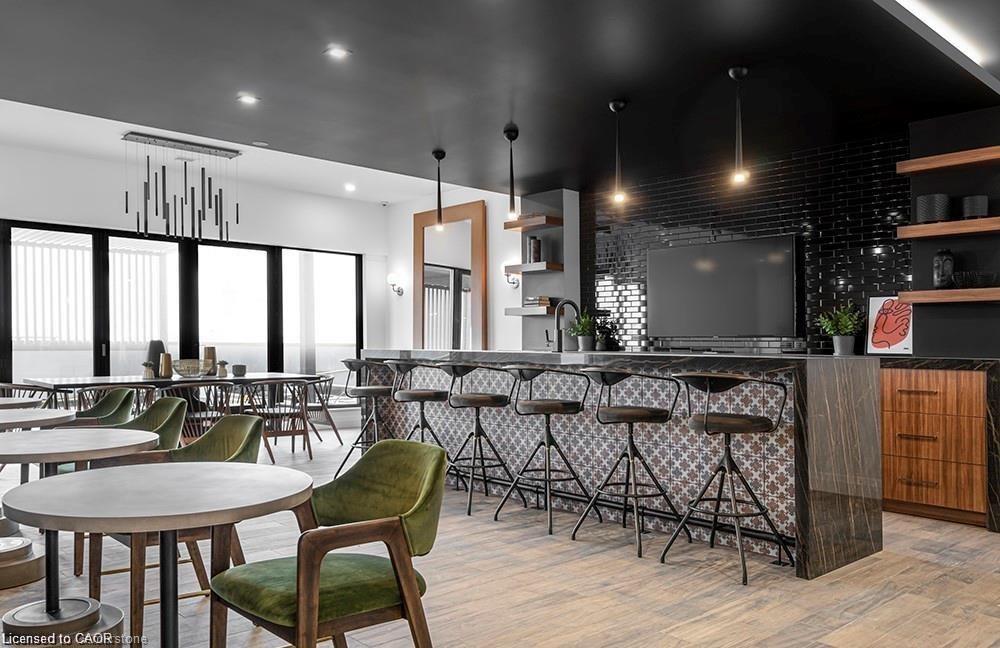 Unit 704 - 181 King Street S, Waterloo 5