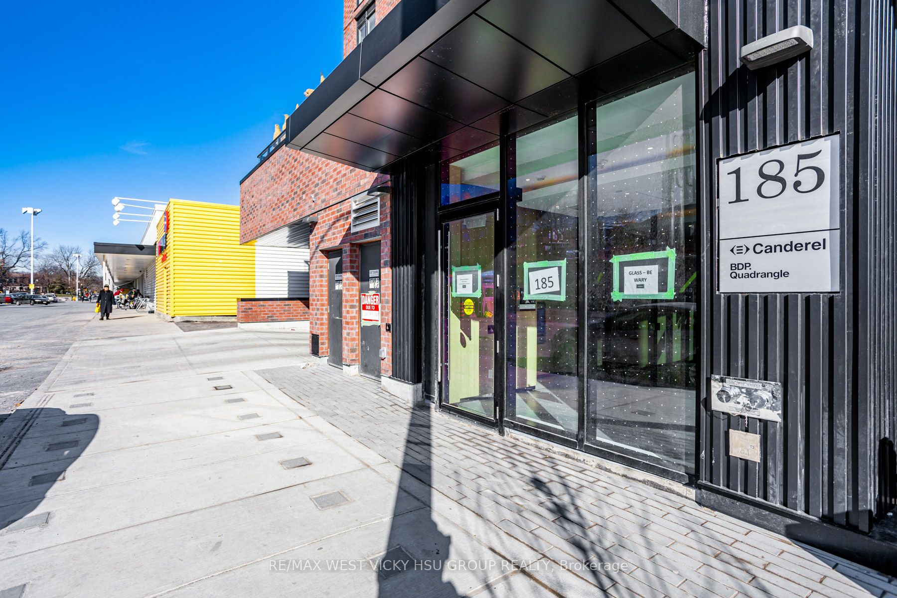Unit 810 - 185 Alberta Avenue, Toronto 2