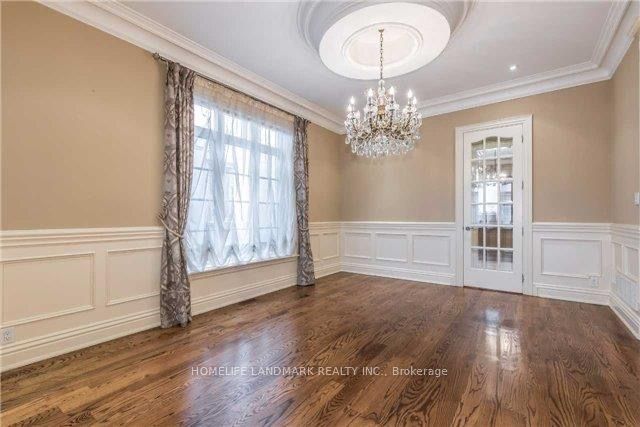 377 Hollywood Avenue, North York 4