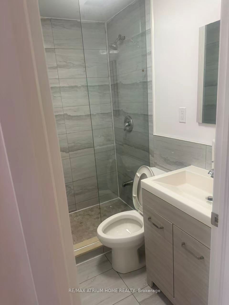 Unit 201 - 410 Spadina Avenue, Toronto 2