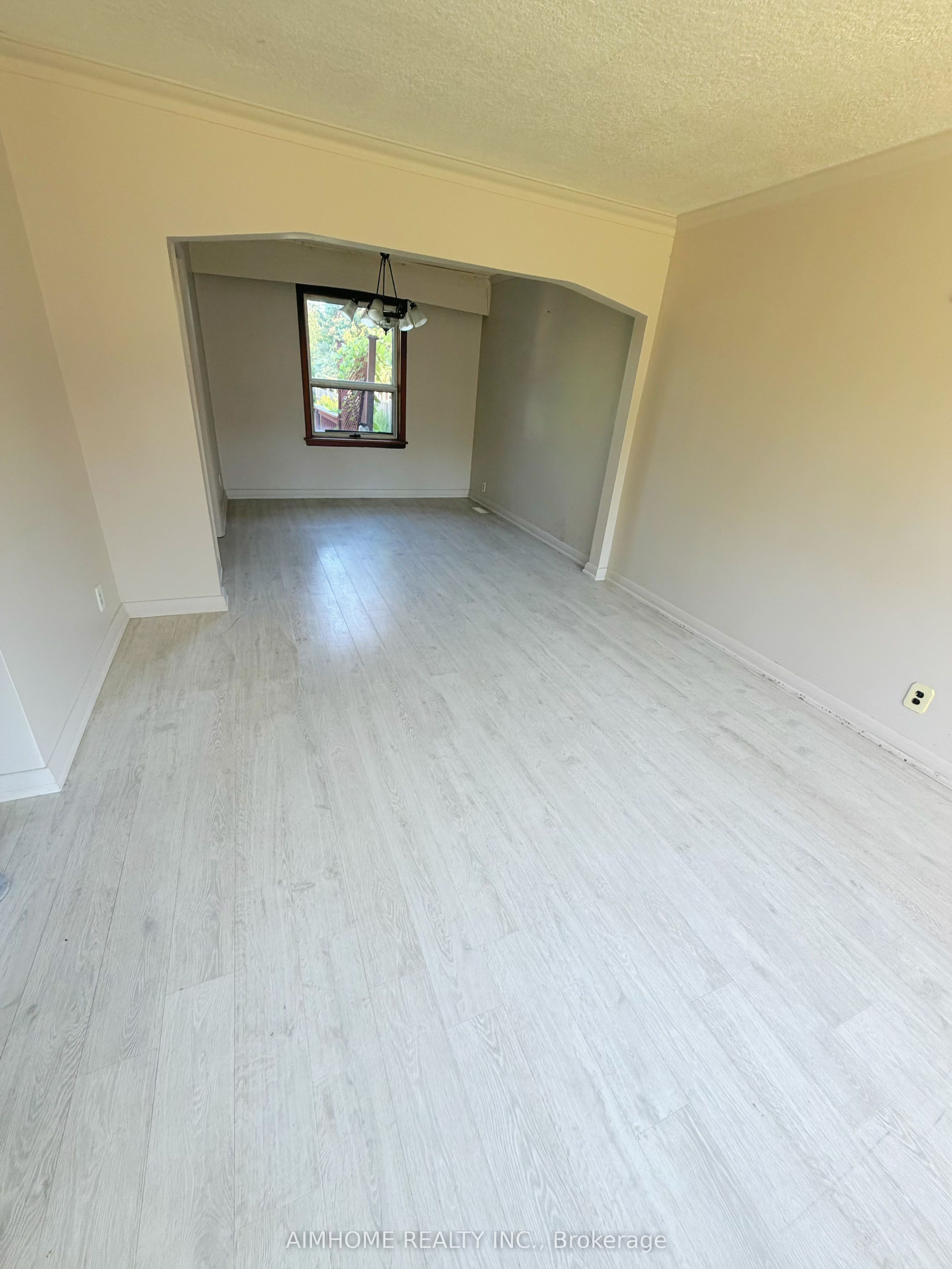 481 Hounslow Avenue, North York 2