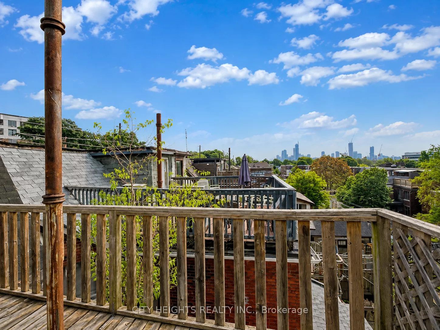 Unit 3 - 1113 Davenport Road, Toronto 5