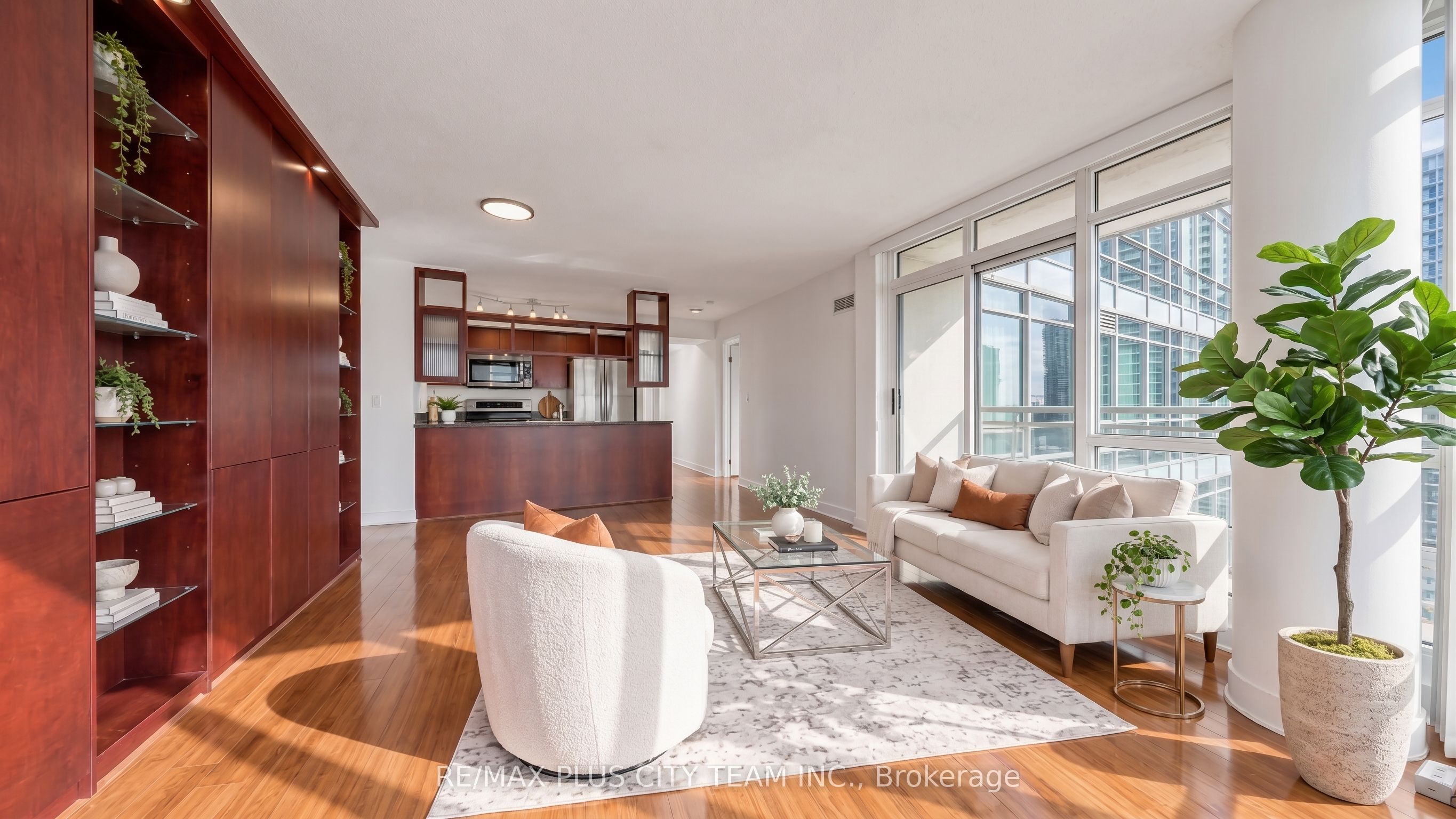 Unit 3011 - 381 Front Street W, Toronto 3