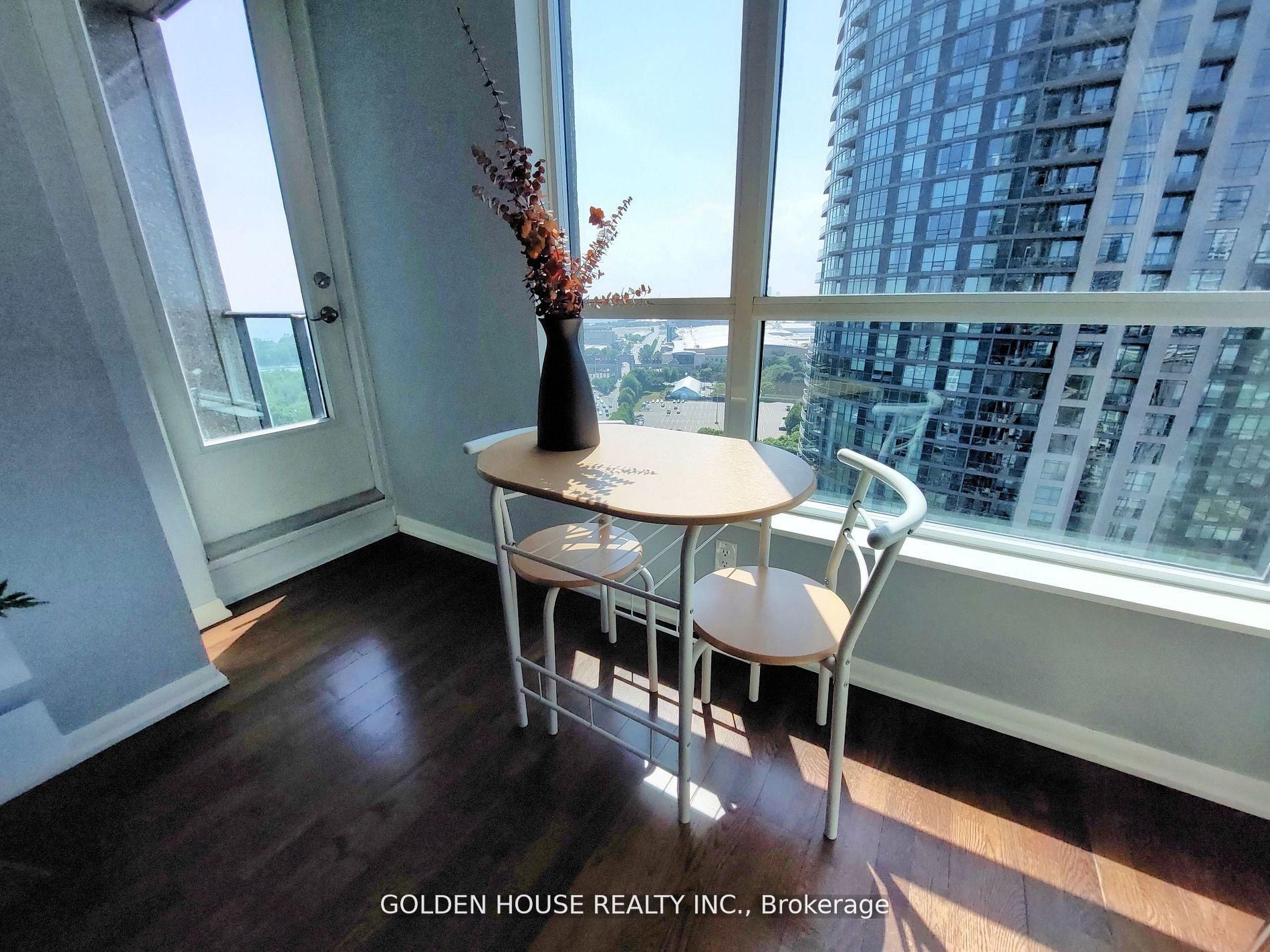 Unit 2309 - 215 Fort York Boulevard, Toronto 4