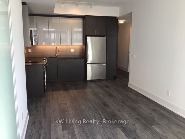 Unit 1108 - 403 Church Street, Toronto 4