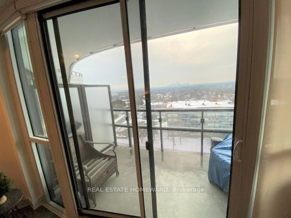 Unit 1007 - 99 The Donway Way W, North York 4