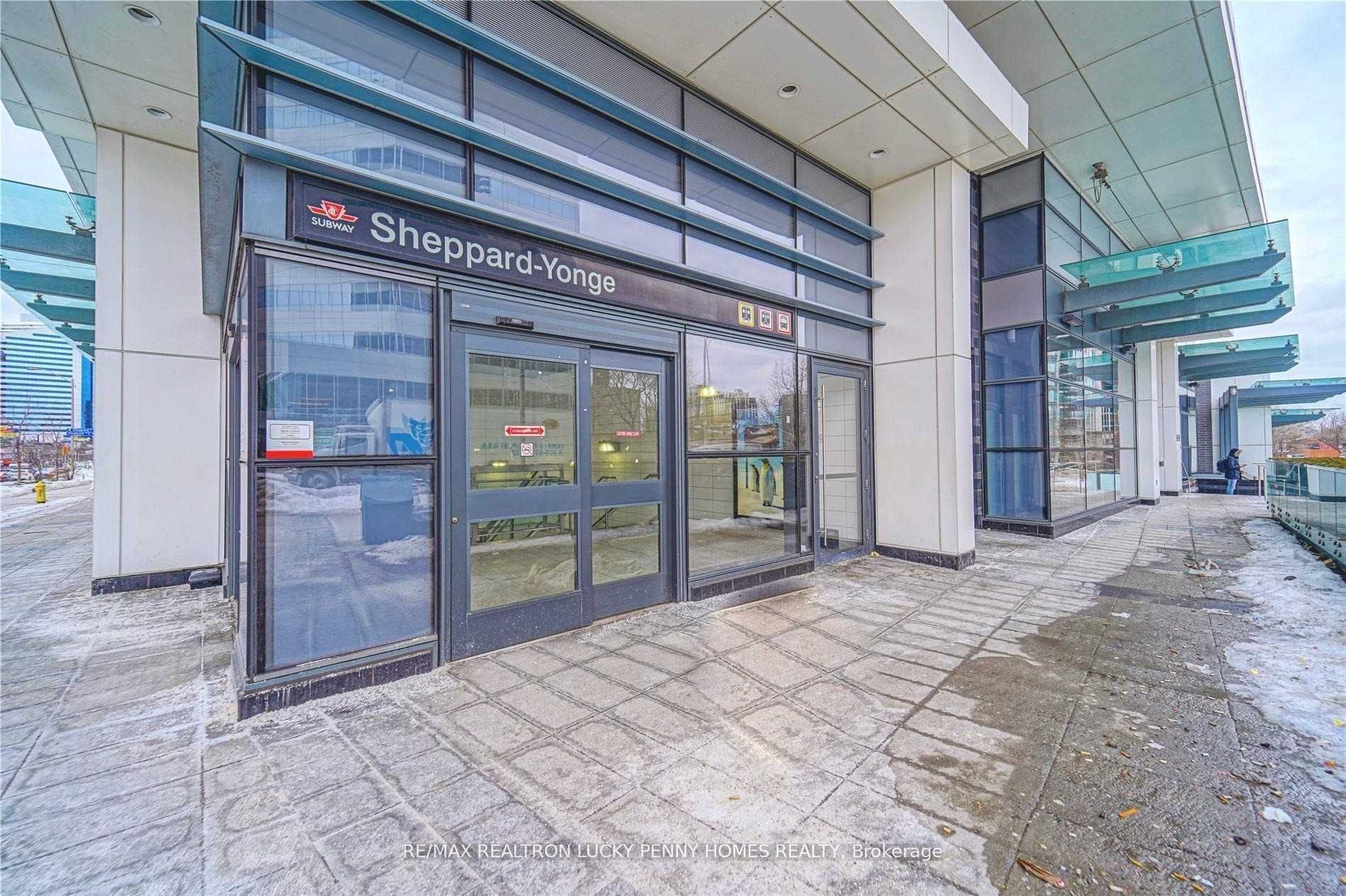 Unit 1505 - 2 Anndale Drive, North York 3