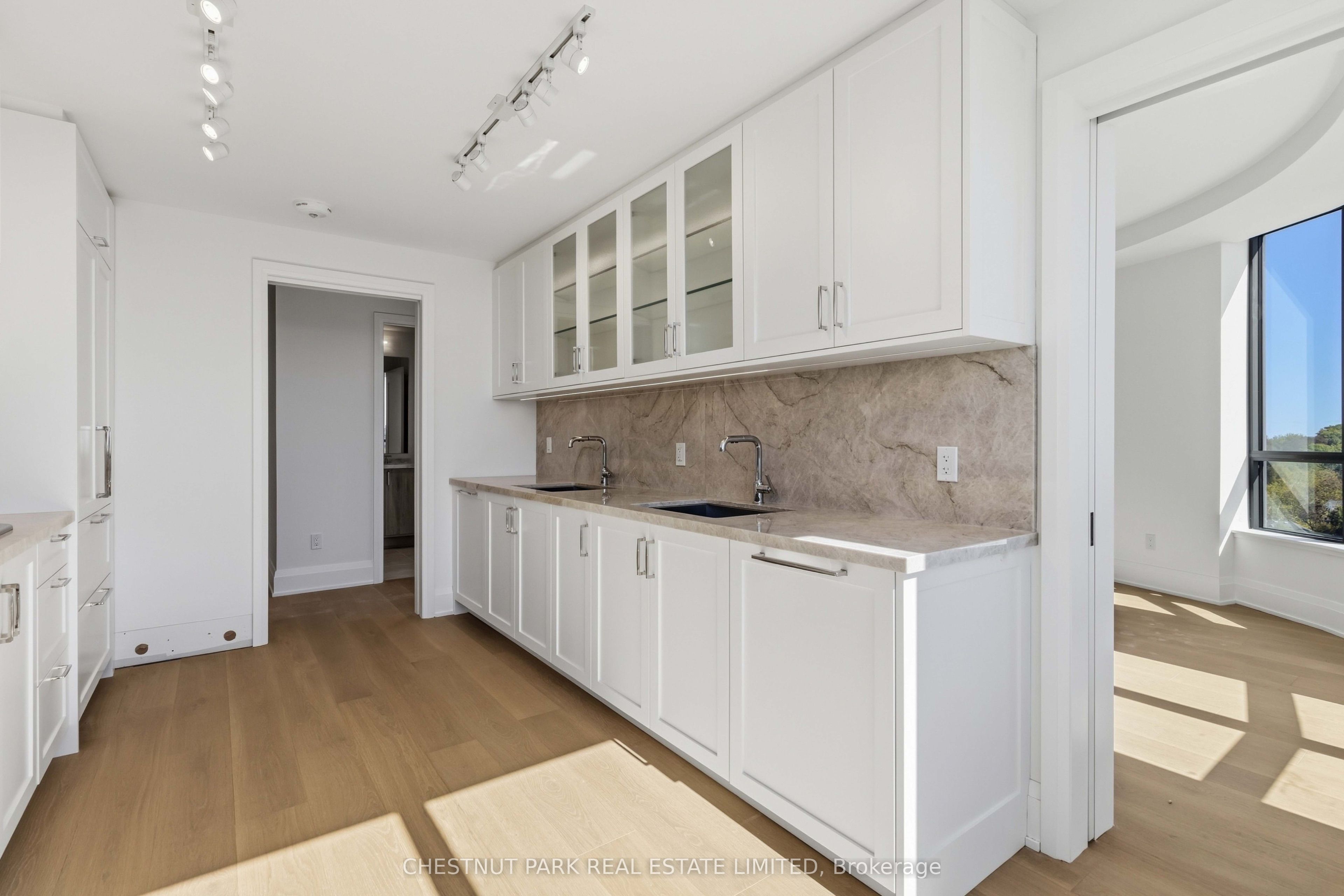 Unit 708 - 505 Glencairn Avenue, North York 3