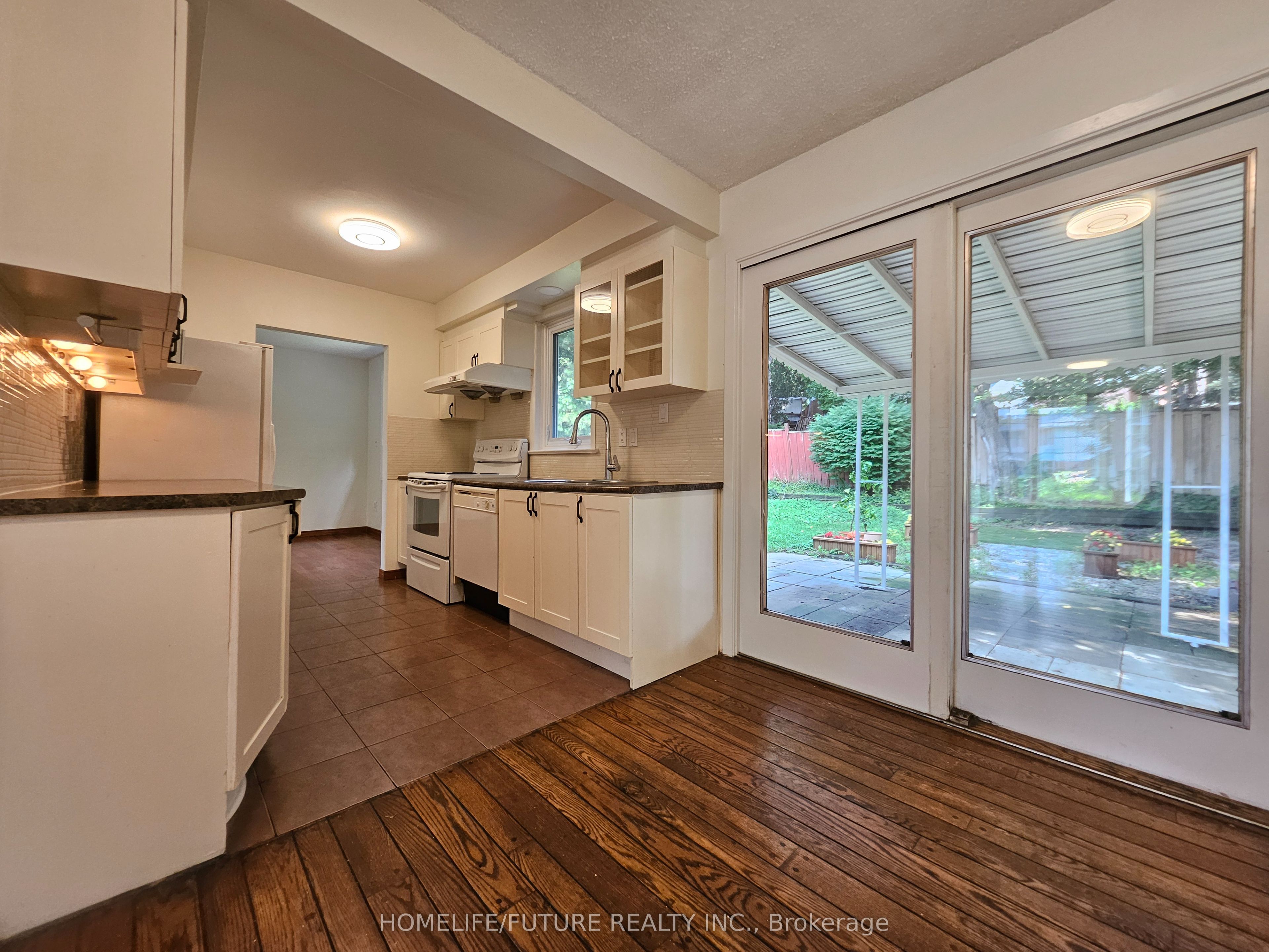 27 Ringwood Crescent, North York 4