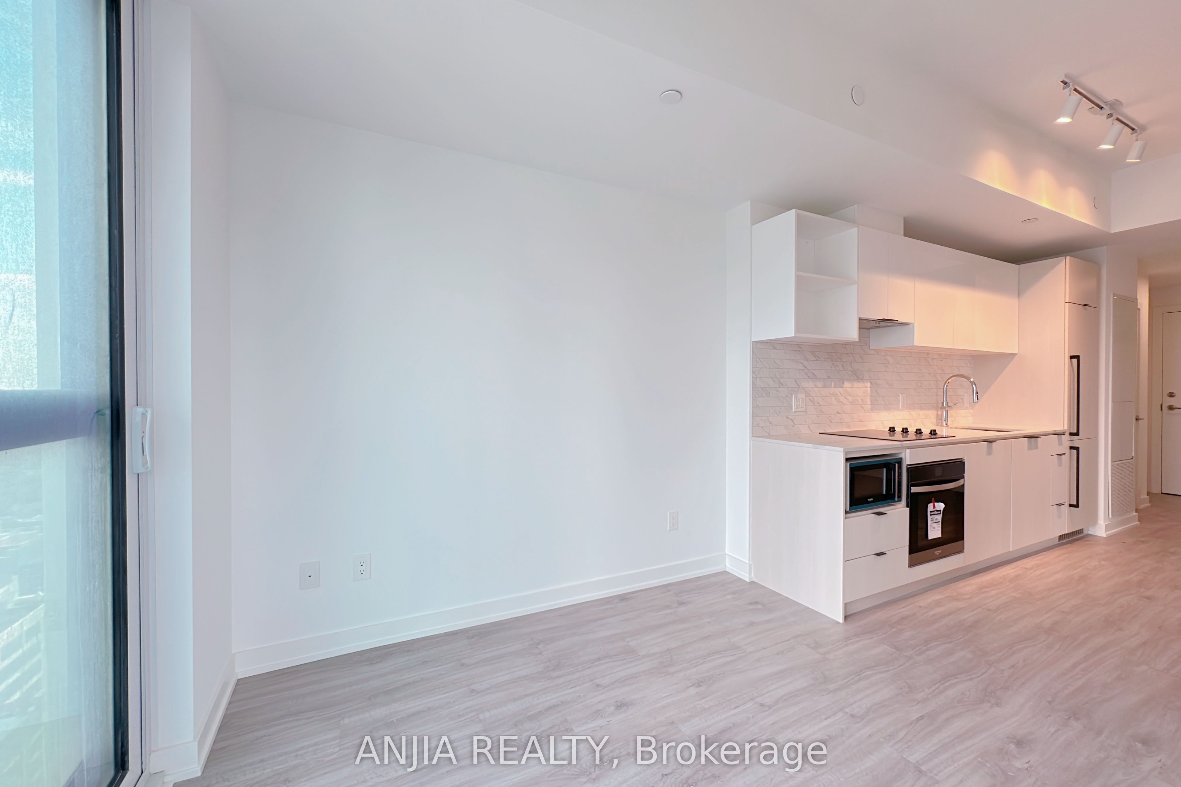Unit 3503 - 252 Church Street, Toronto 3