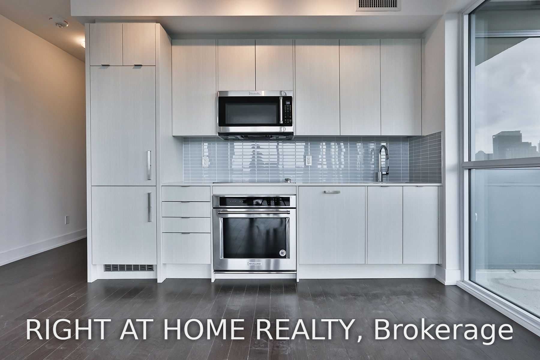 Unit 1307 - 181 Bedford Avenue, Toronto 4